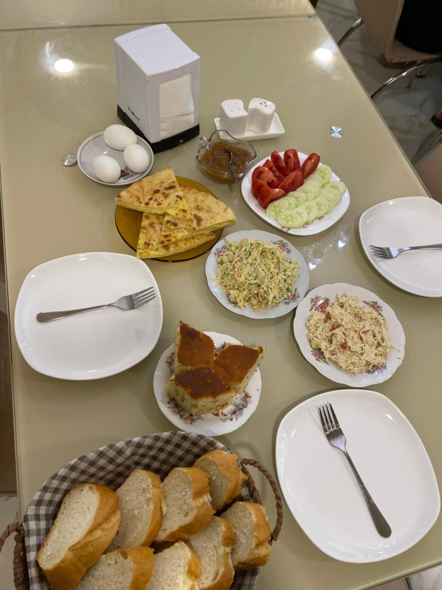 Guest House Caucasioni Adishi Екстериор снимка