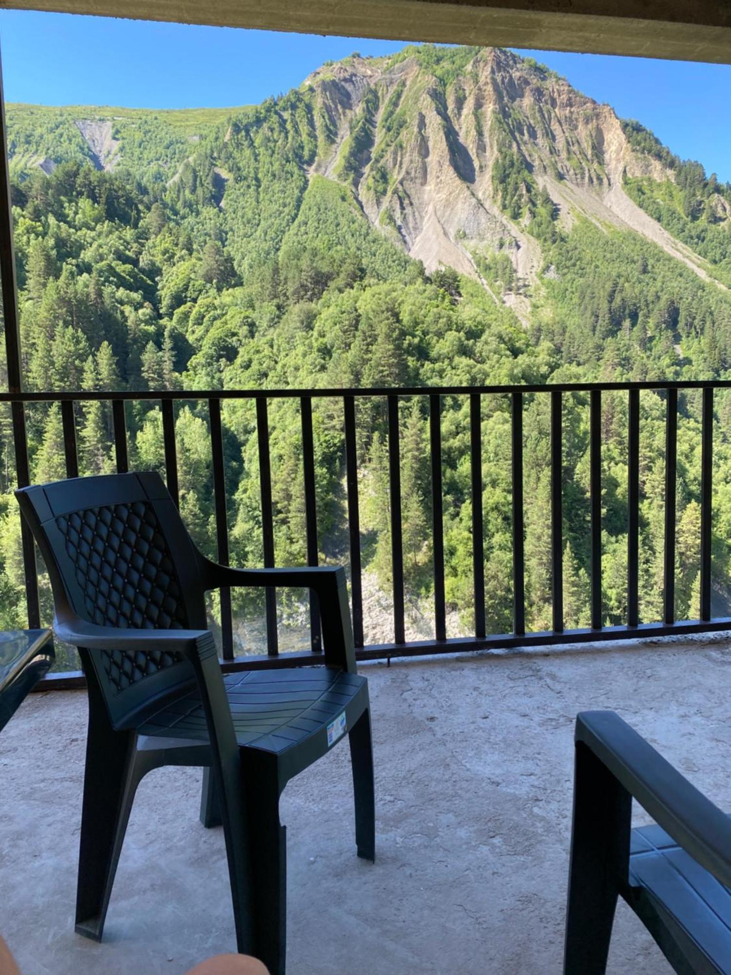Guest House Caucasioni Adishi Екстериор снимка